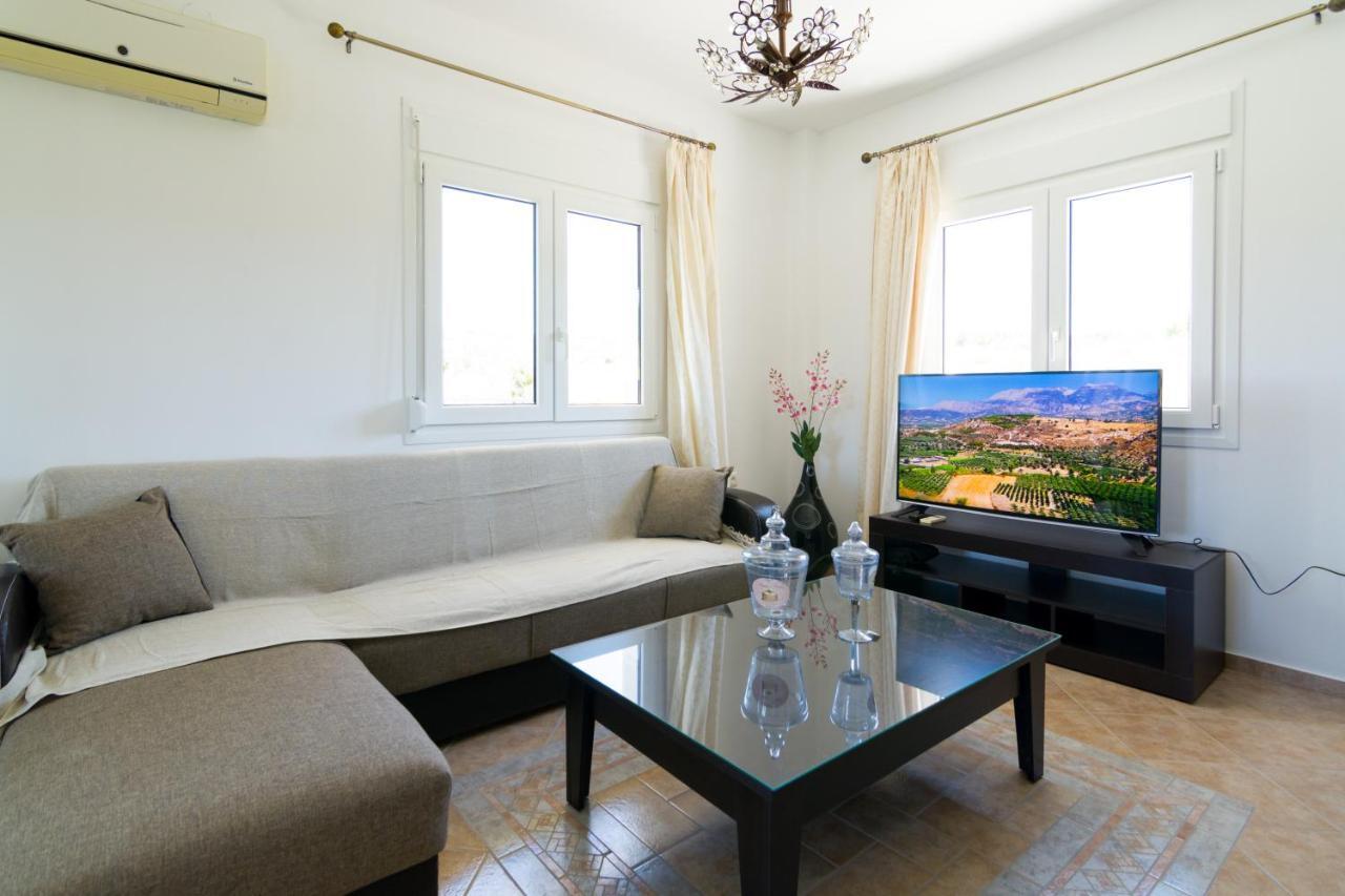 Stratos Palace Elia  外观 照片